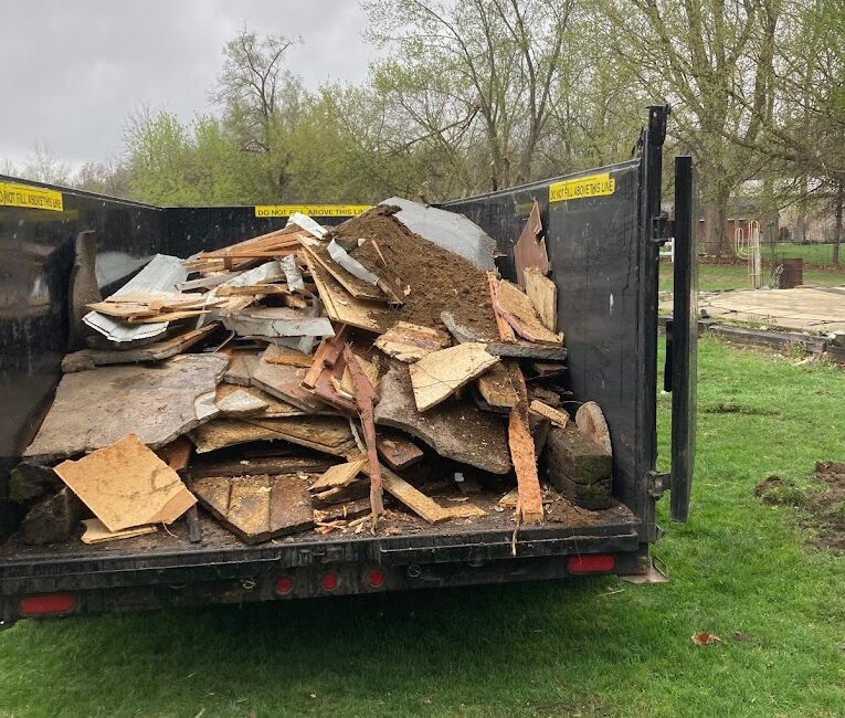 Dumpster-rentals-dumps-for-you-best-dump-trailer-15-18-20-yard-dumpster-rentals-milan-ann-arbor-canton-belleville-michigan-48111
